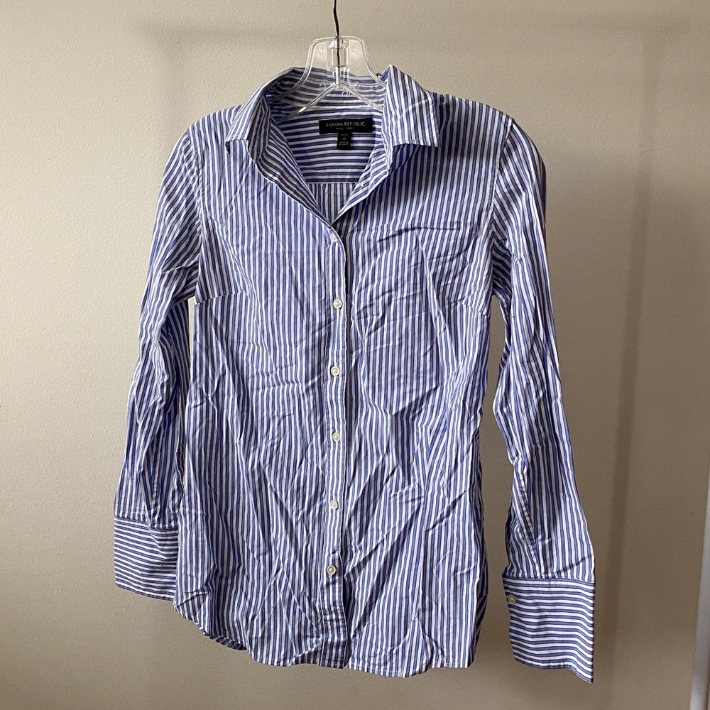 Banana Republic 0 Petite Blue Striped Blouse